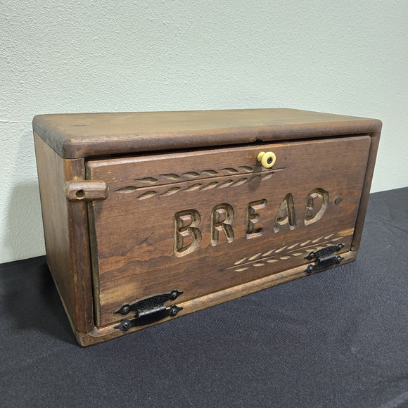 Vintage Amish Style Wooden Engraved Bread Box Farmhouse Country Kitchen Hinged